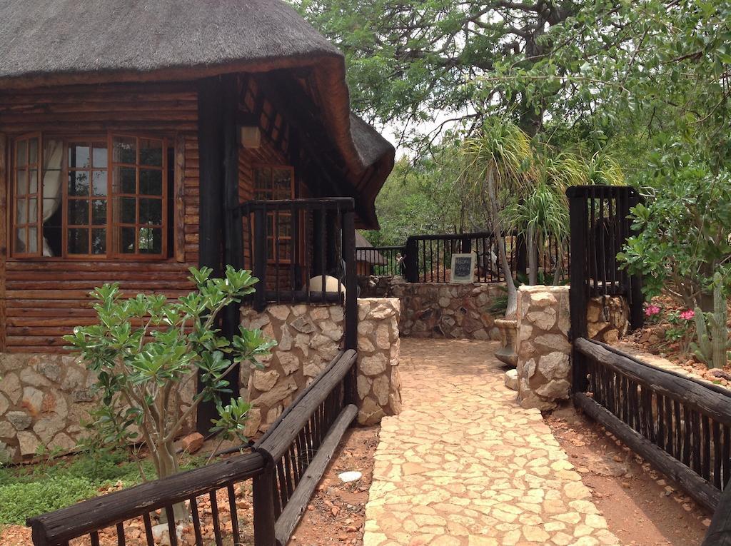 Adansonia Eco Lodge Musina Phòng bức ảnh